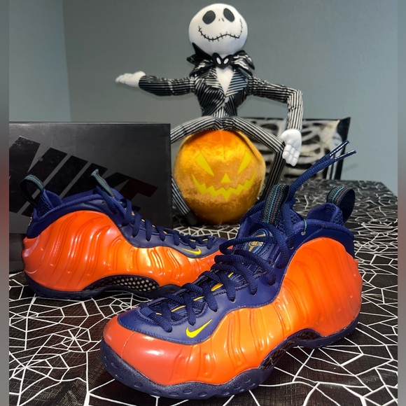 nike foamposite size 7.5